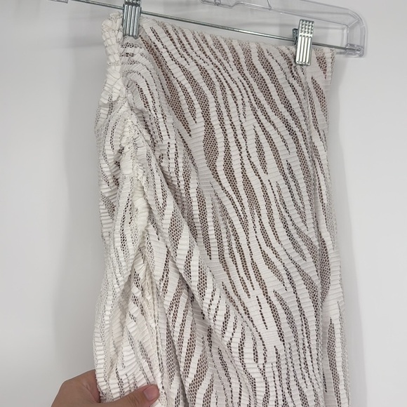 Michael Costello x REVOLVE Caroline Skirt in Ivory Size XXS - Picture 5 of 9